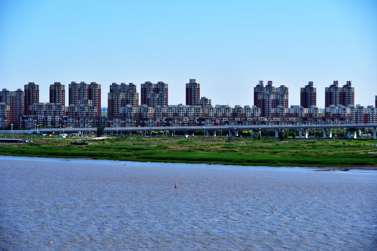 雨过天晴骑行空气新
