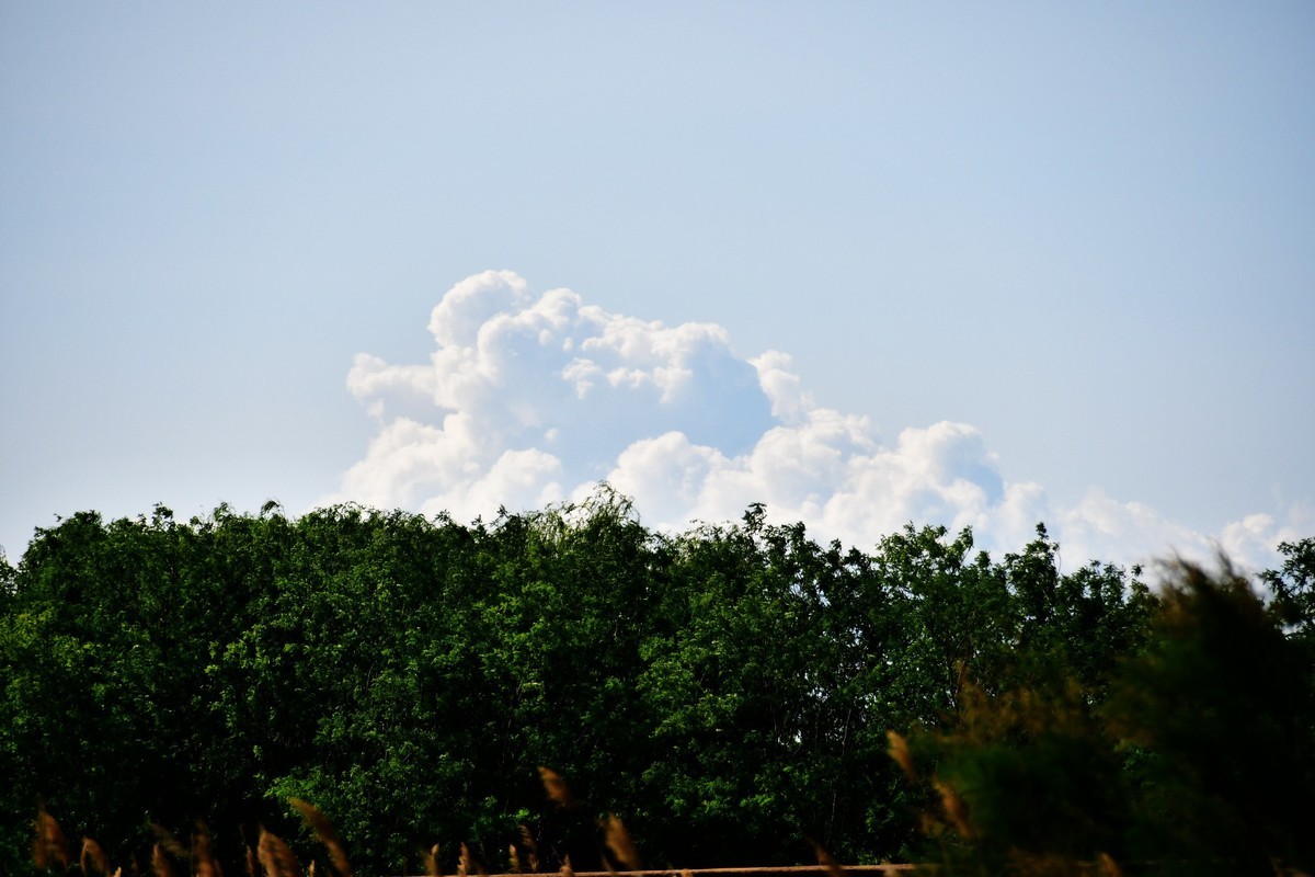 雨过天晴骑行空气新