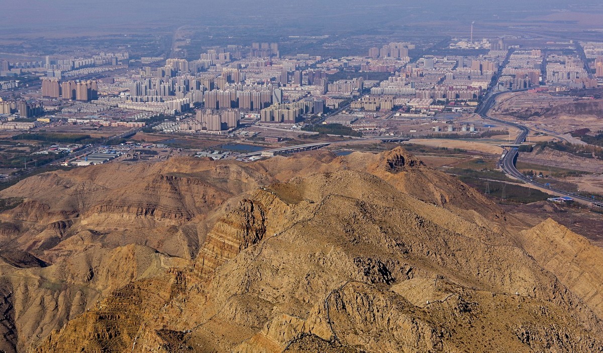 内蒙乌海甘德尔山随拍