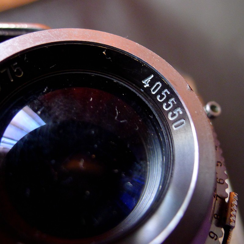 伊拉克成色的老相机