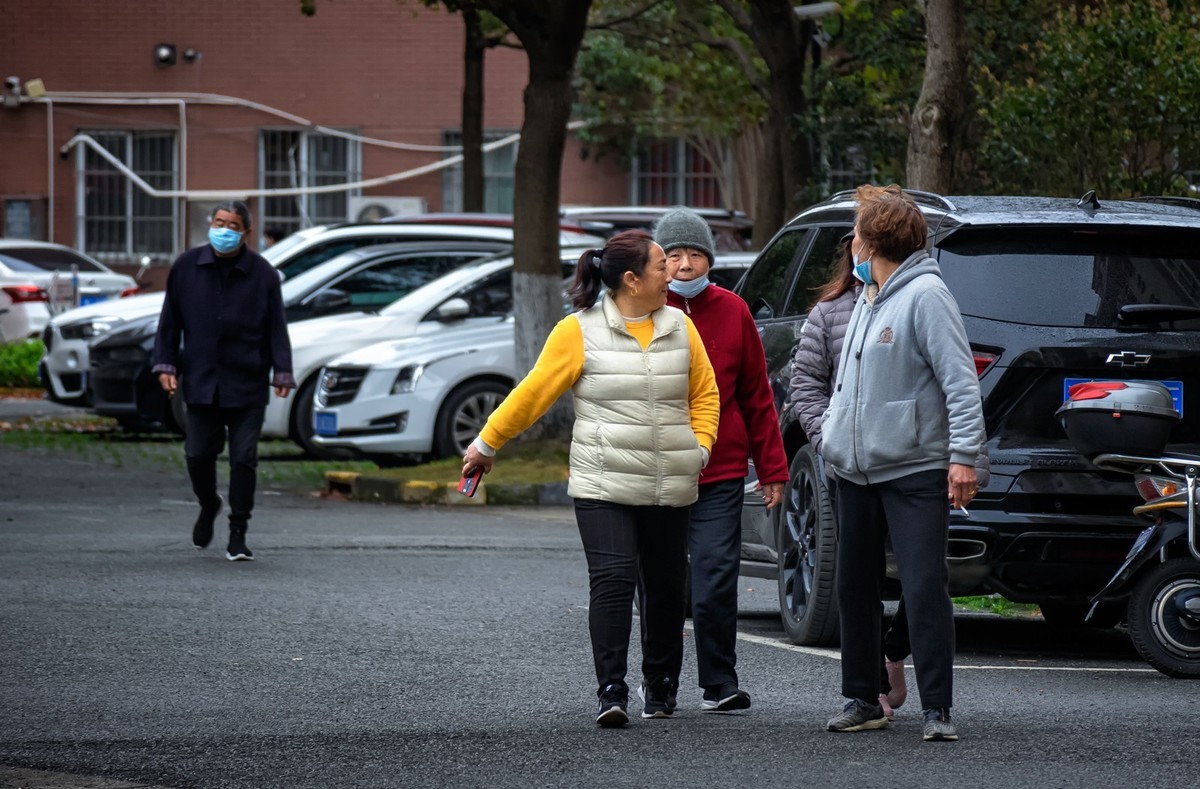小区隔离时无聊随拍