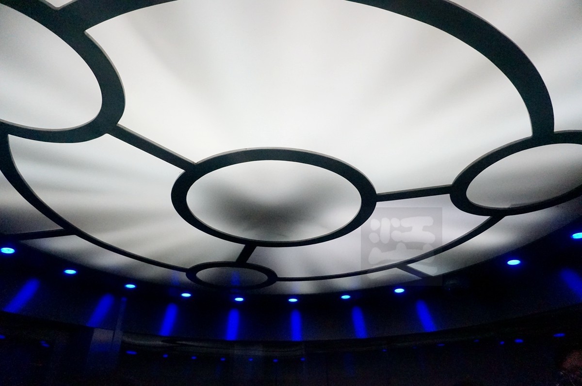 东方明珠（78米）——上海掠影