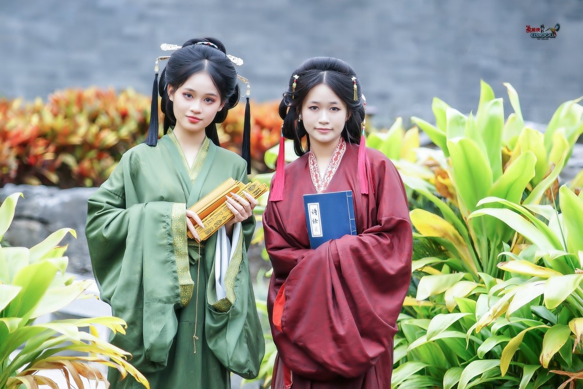 【战国袍姐妹花】---蕴岚、筱婷