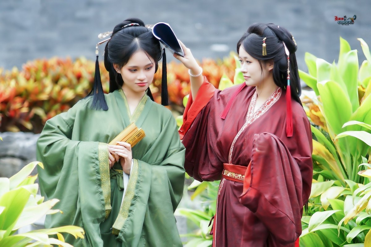 【战国袍姐妹花】---蕴岚、筱婷