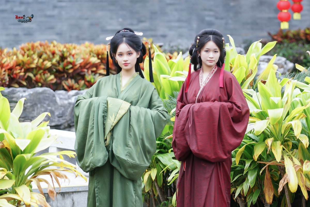【战国袍姐妹花】---蕴岚、筱婷