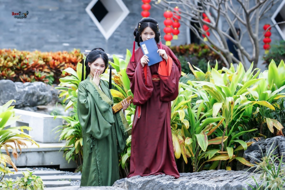 【战国袍姐妹花】---蕴岚、筱婷