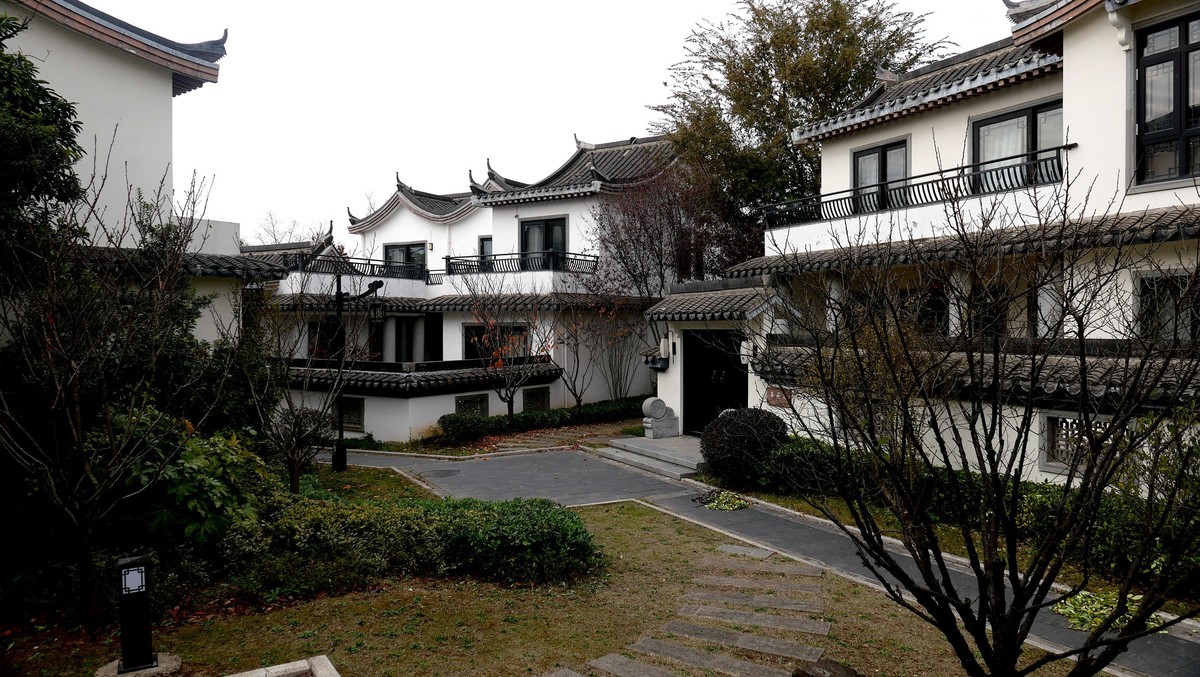 武汉映像---花博汇的别墅群景区！