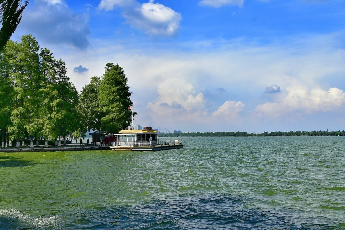 东湖风光