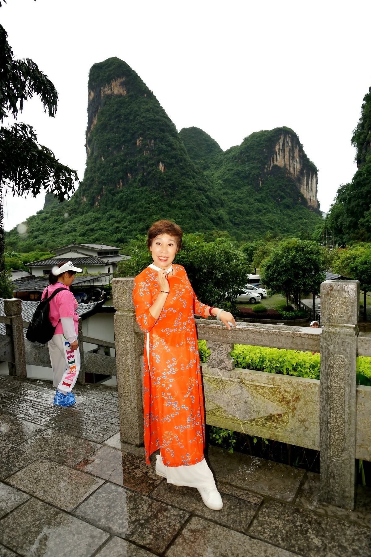 桂林旅游中的美女！