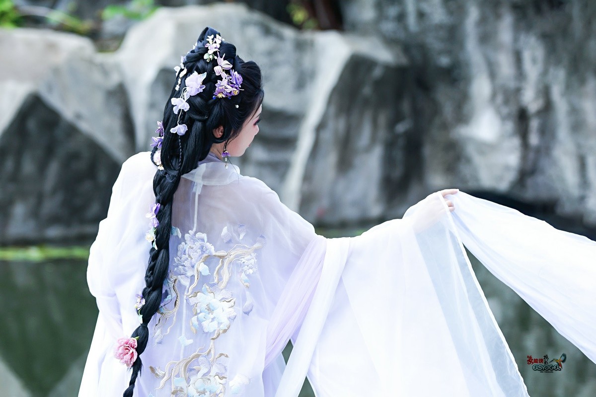 【蝶梦霓裳】--- 南阳