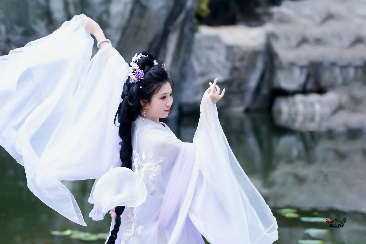 【蝶梦霓裳】--- 南阳