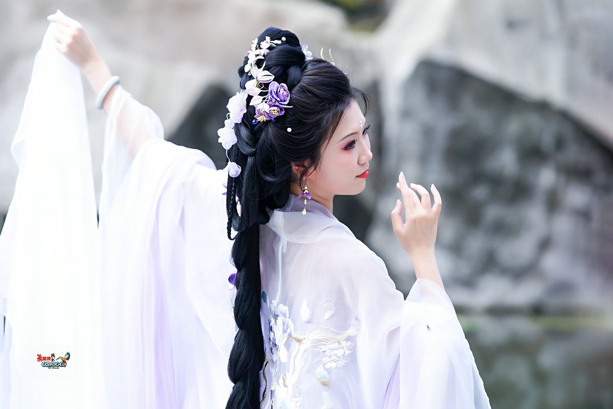 【蝶梦霓裳】--- 南阳