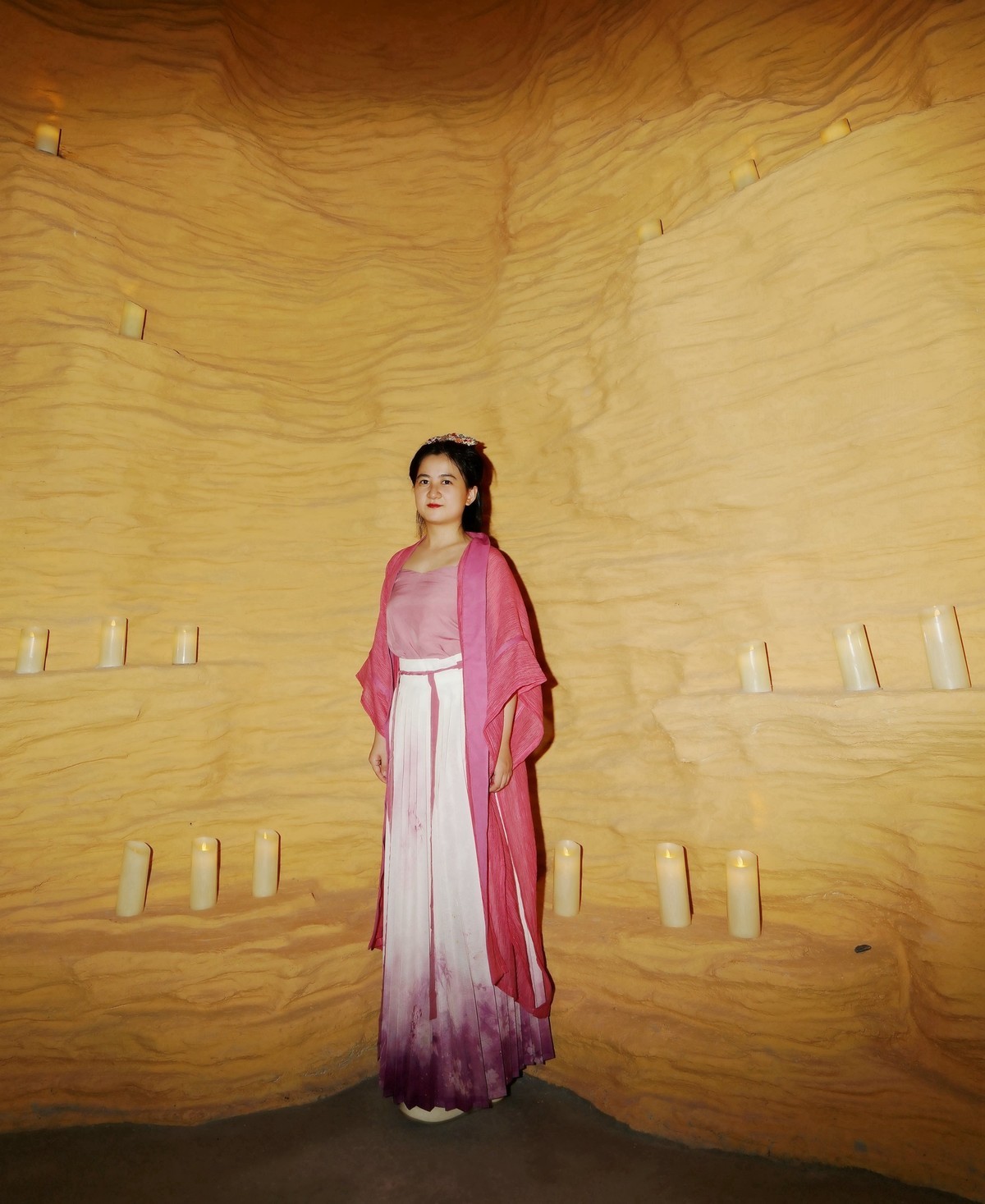 诗乐敦煌展中的古装美女！