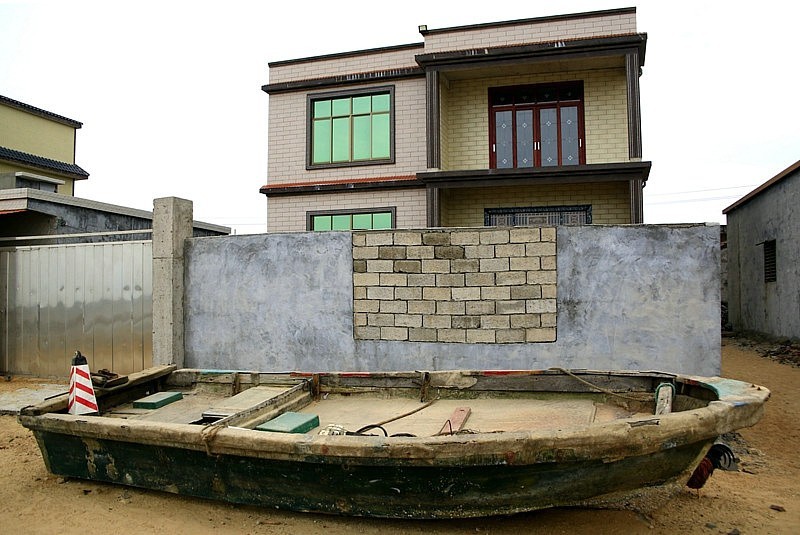 848【不老松：海南游摄纪实】临高长島兰湾的邻村龙豪村脱贫之后景！