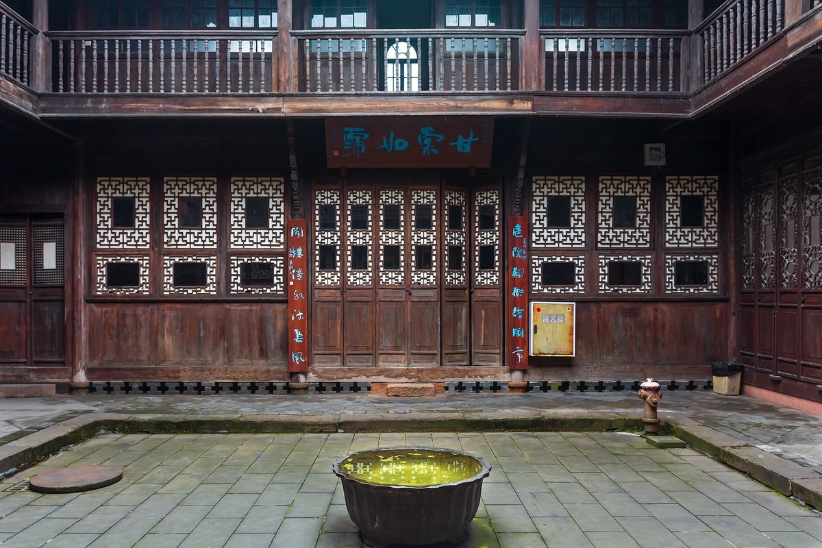 曾经辉煌的元通古镇