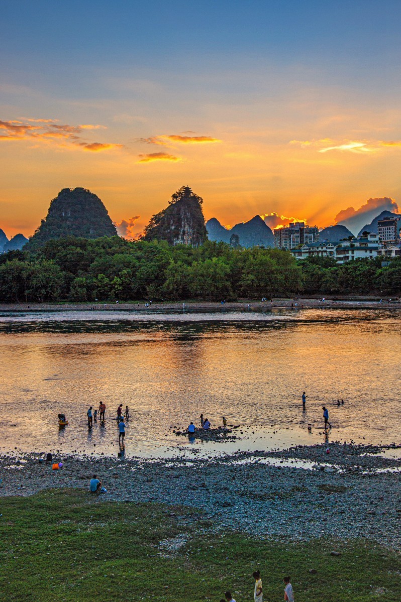 〖夕阳美如画，清风醉晚霞！ 〗晚霞风光 拍摄