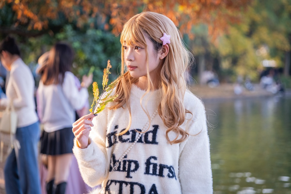 暖冬时节，长沙烈士公园水杉大道蹭拍小美女（z24-120f/4s）