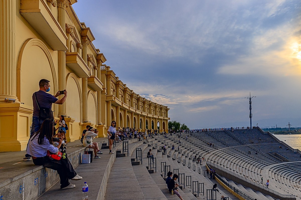 旅游记录 ：宁夏 · 银川 · 览山公园