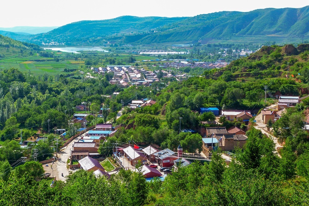 宁夏六盘山区的夏天！