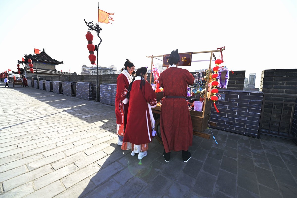 西安古城墙上的风光随拍