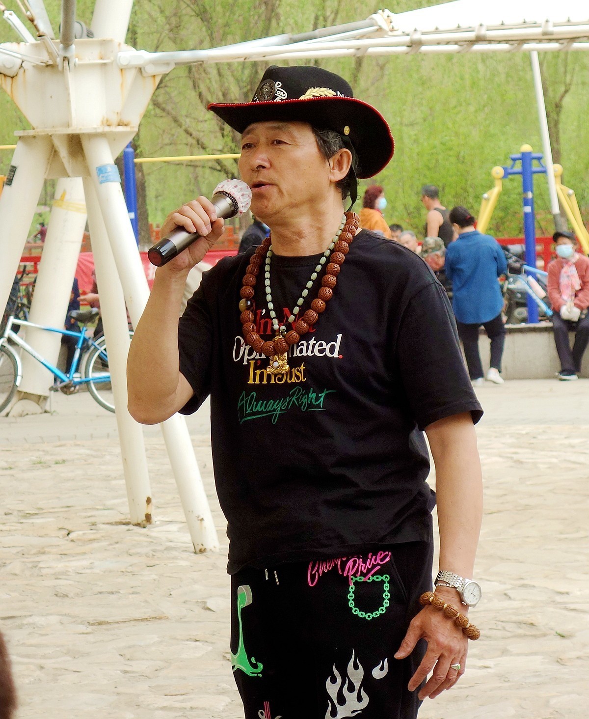 歌唱《工人力量大》庆祝5.1劳动节