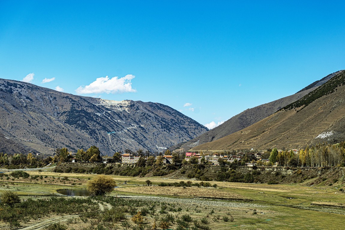 行走在318国道--新都桥段【3】