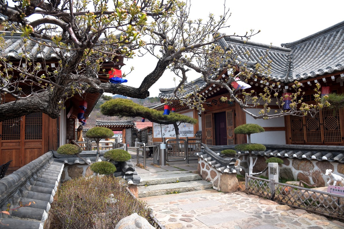 春游韩园（一）