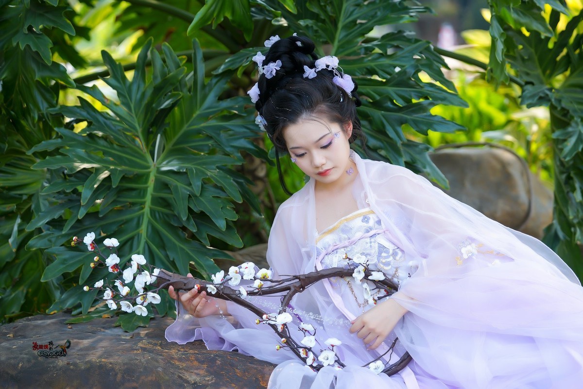 【水苑少女】---小越