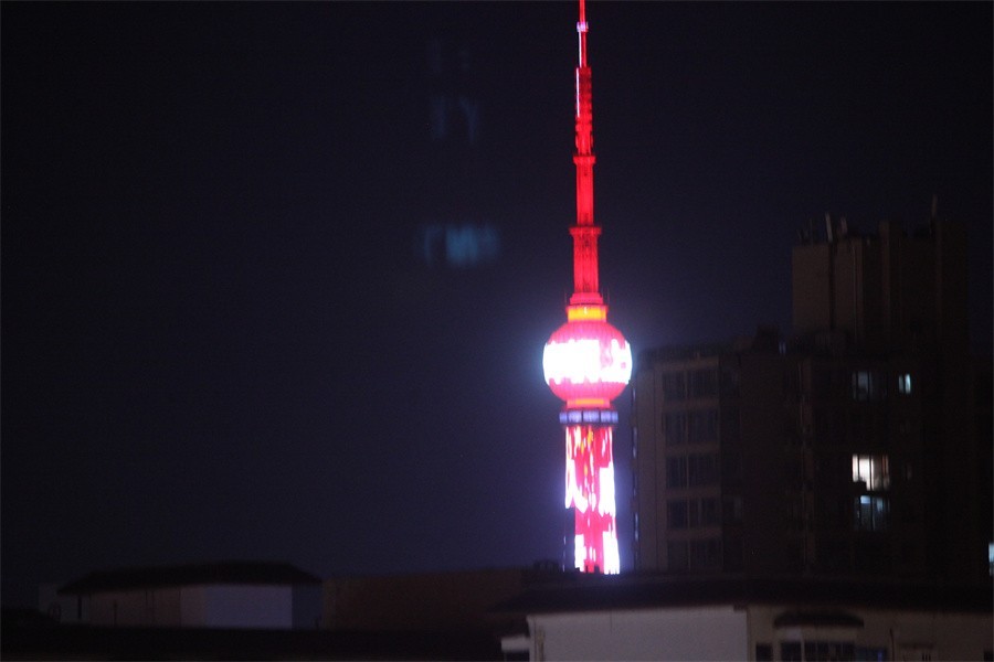 快闪夜幕下的随唐洛阳城国家遗址公园印象