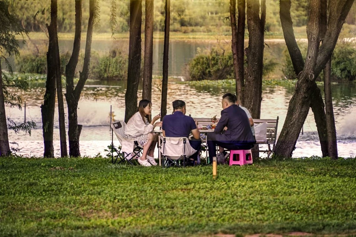 昆明滇池南岸凤光2