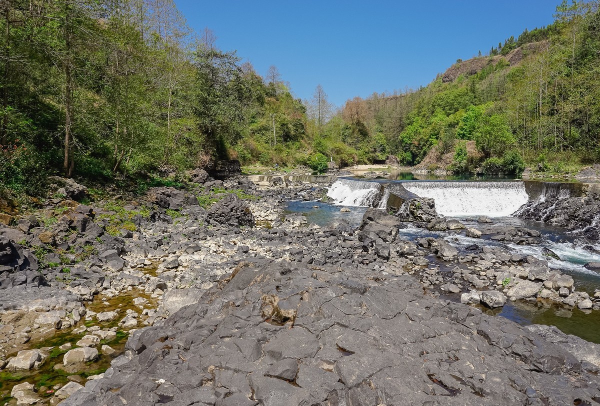 游拍腾冲黑鱼河