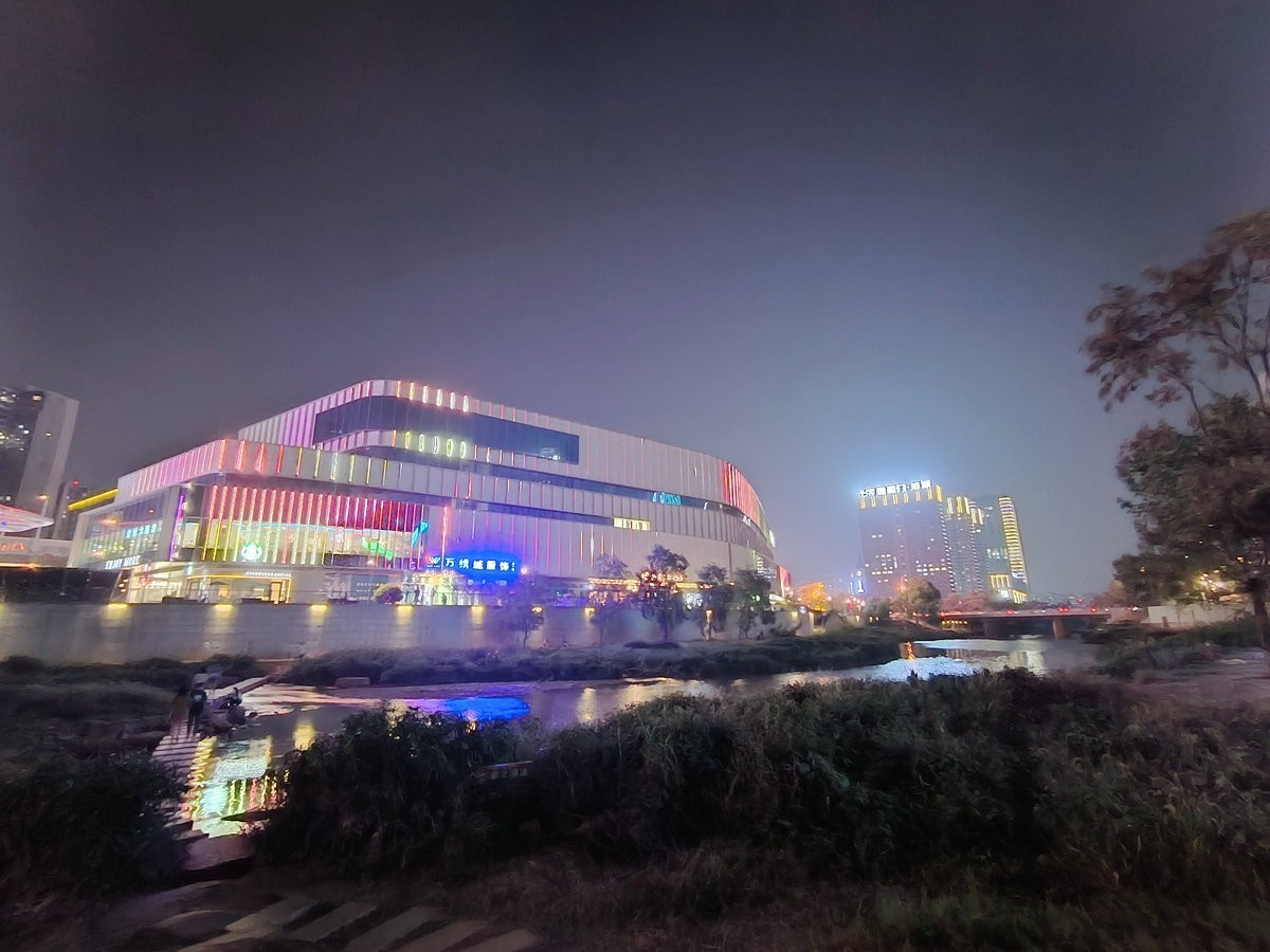 漫步星城 走街串巷（491）溪悦荟示范公园