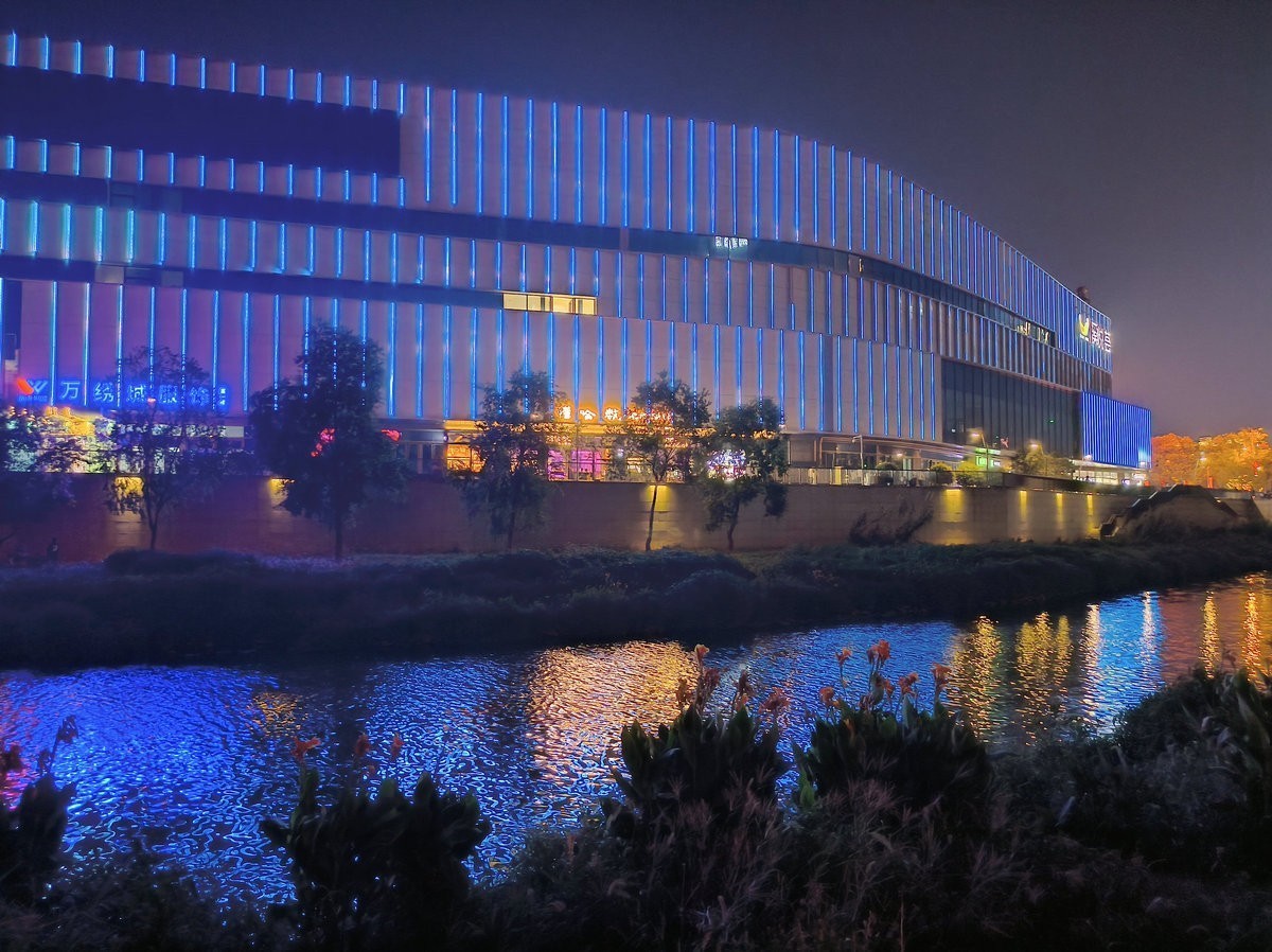 漫步星城 走街串巷（491）溪悦荟示范公园