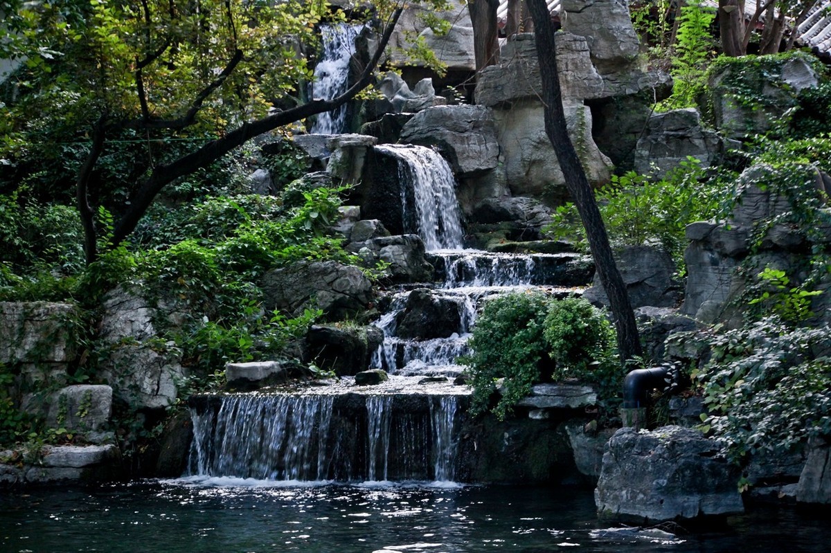 随拍——秋色趵突泉