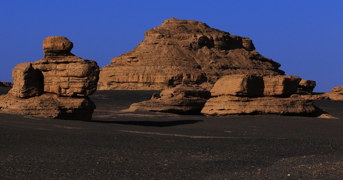 我只是把出去看到的随手记录下来（八十八）