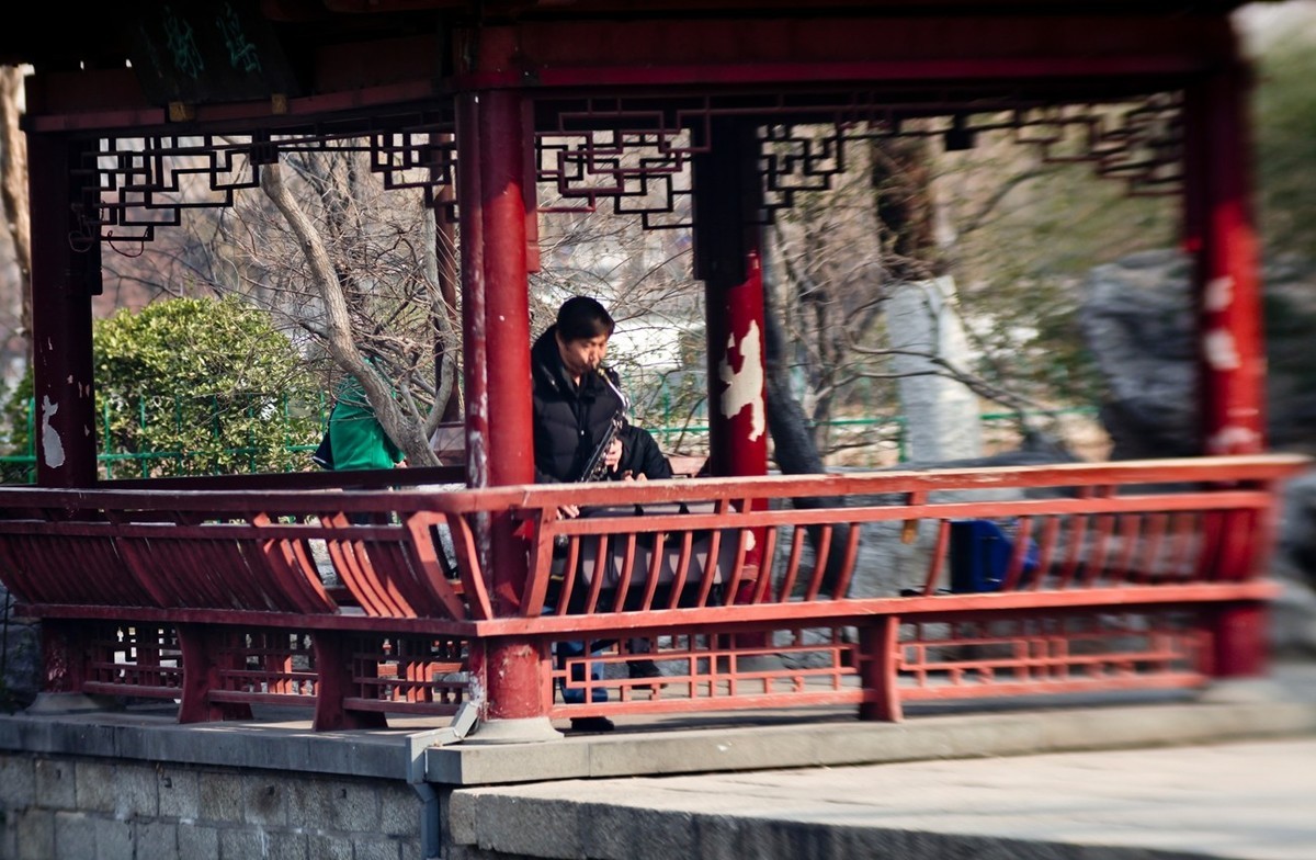 早春——明湖小景