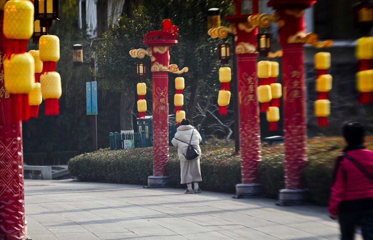 早春——明湖小景