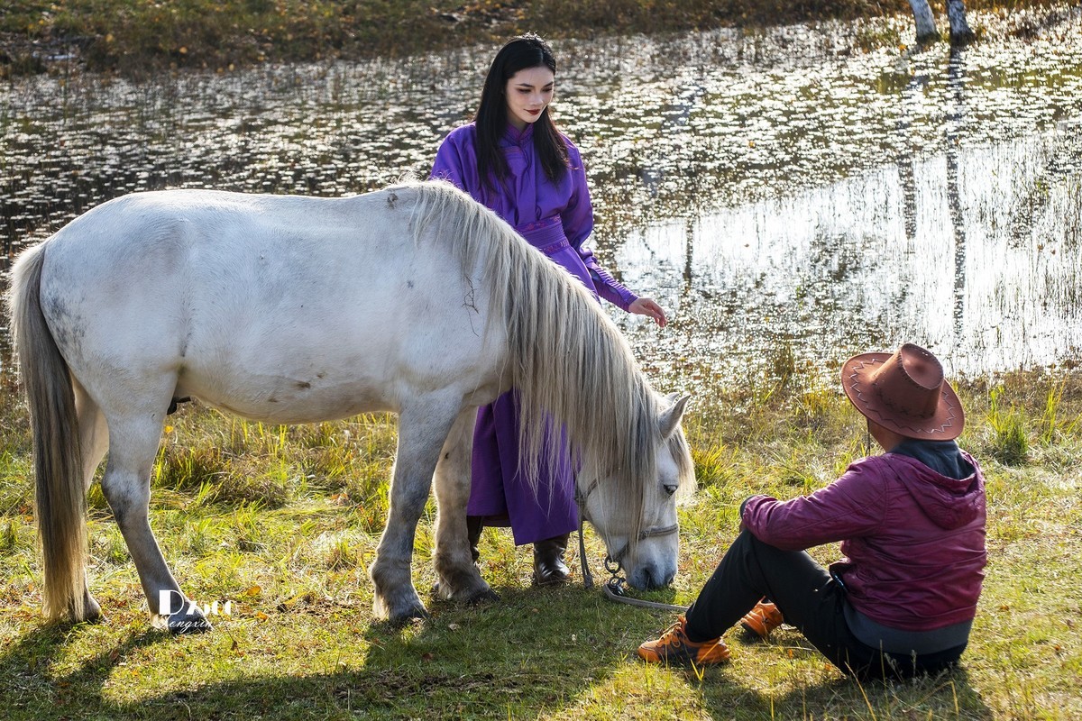 乌兰布统——美女与情哥哥（4）