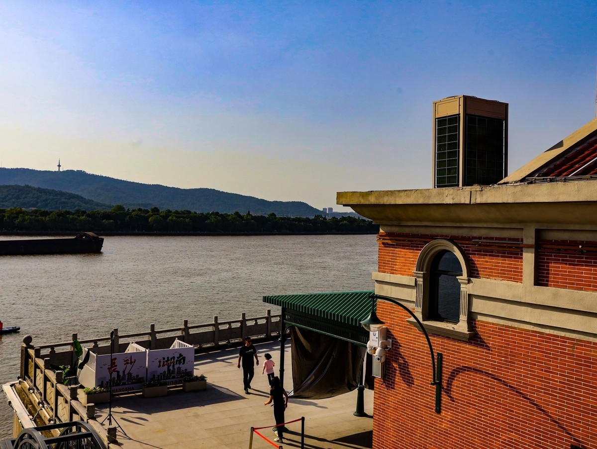 恰同学少年广场2