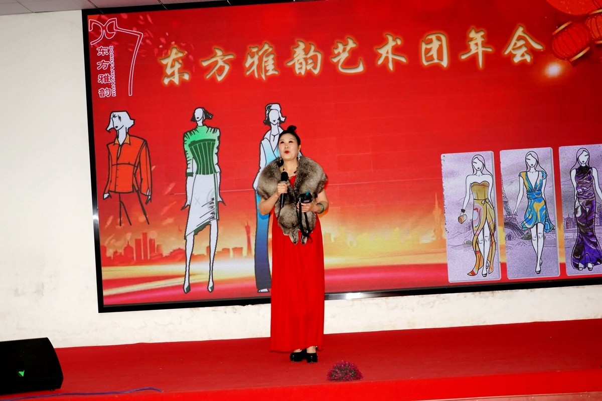 室内环境人像---年会上！