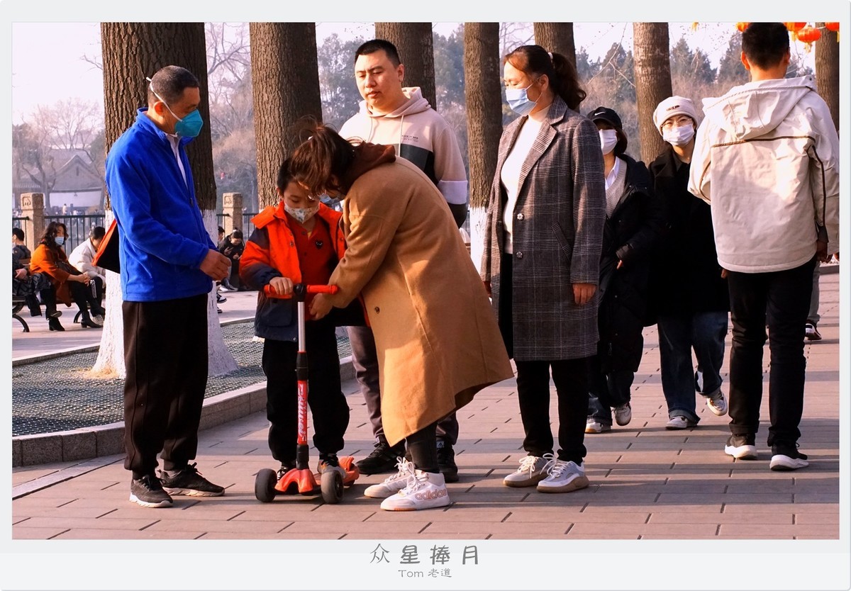 周末扫街 人山人海