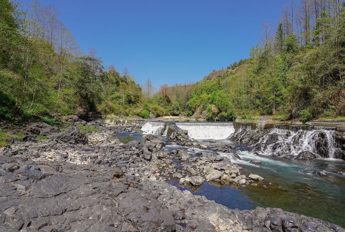 游拍腾冲黑鱼河