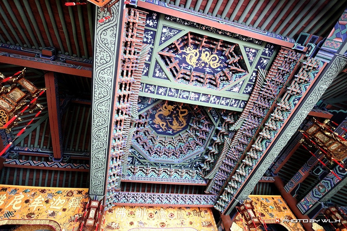 晋陕行——大同古城之法华寺、九龙壁和四牌楼