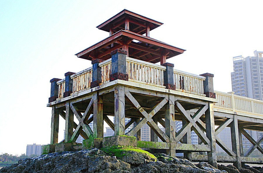 08《不老松：忆海南游记》海南临髙解放公园海中棧桥！