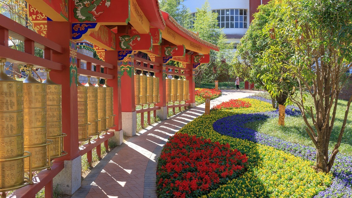 木里县佛教公园