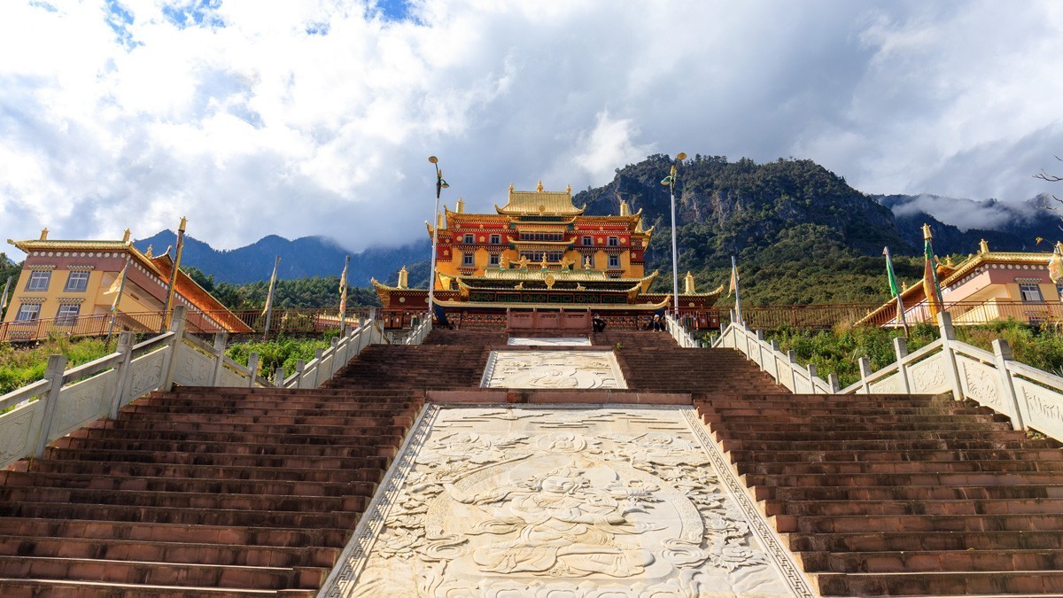 木里秘境续-----木里大寺
