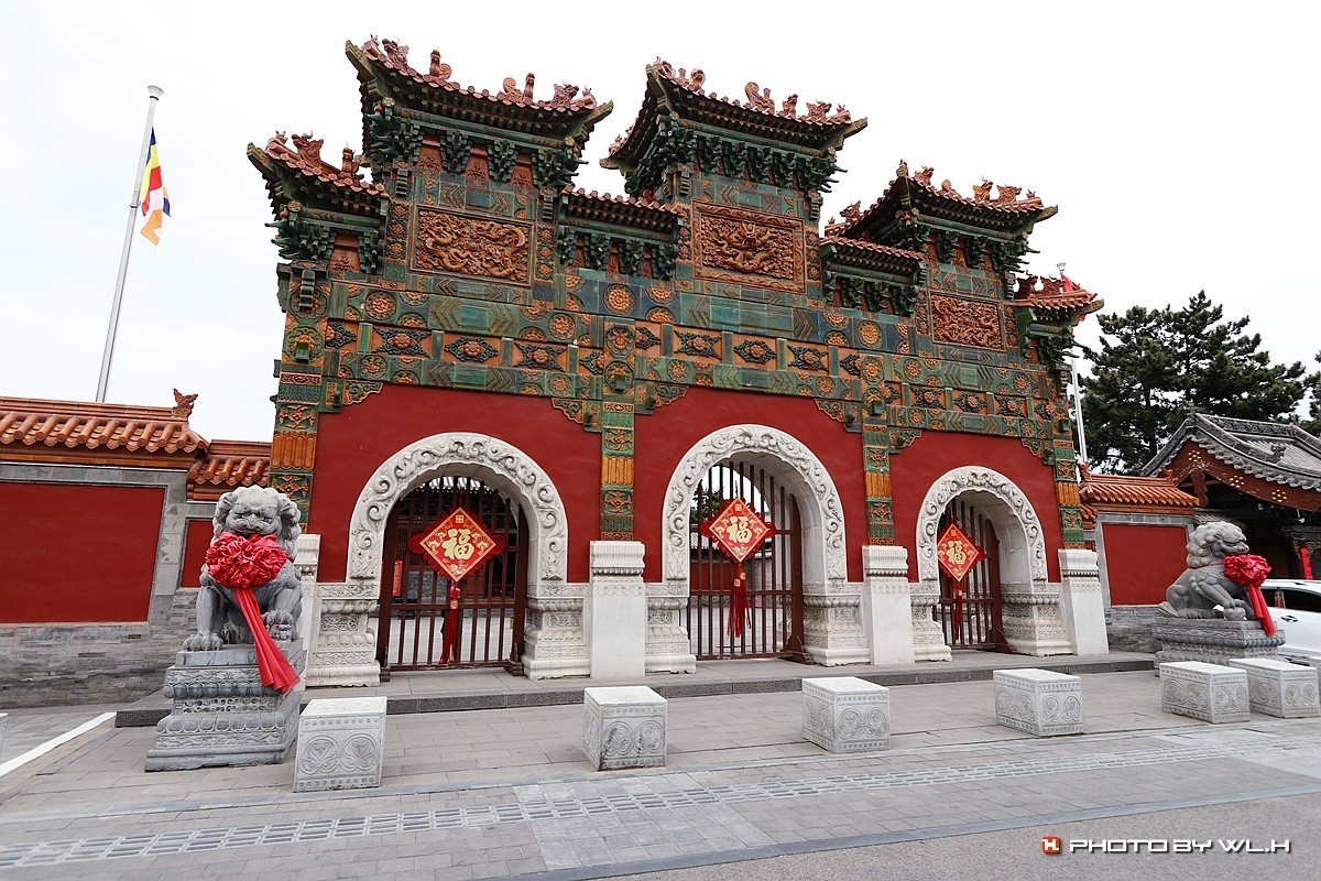 晋陕行——大同古城之法华寺、九龙壁和四牌楼