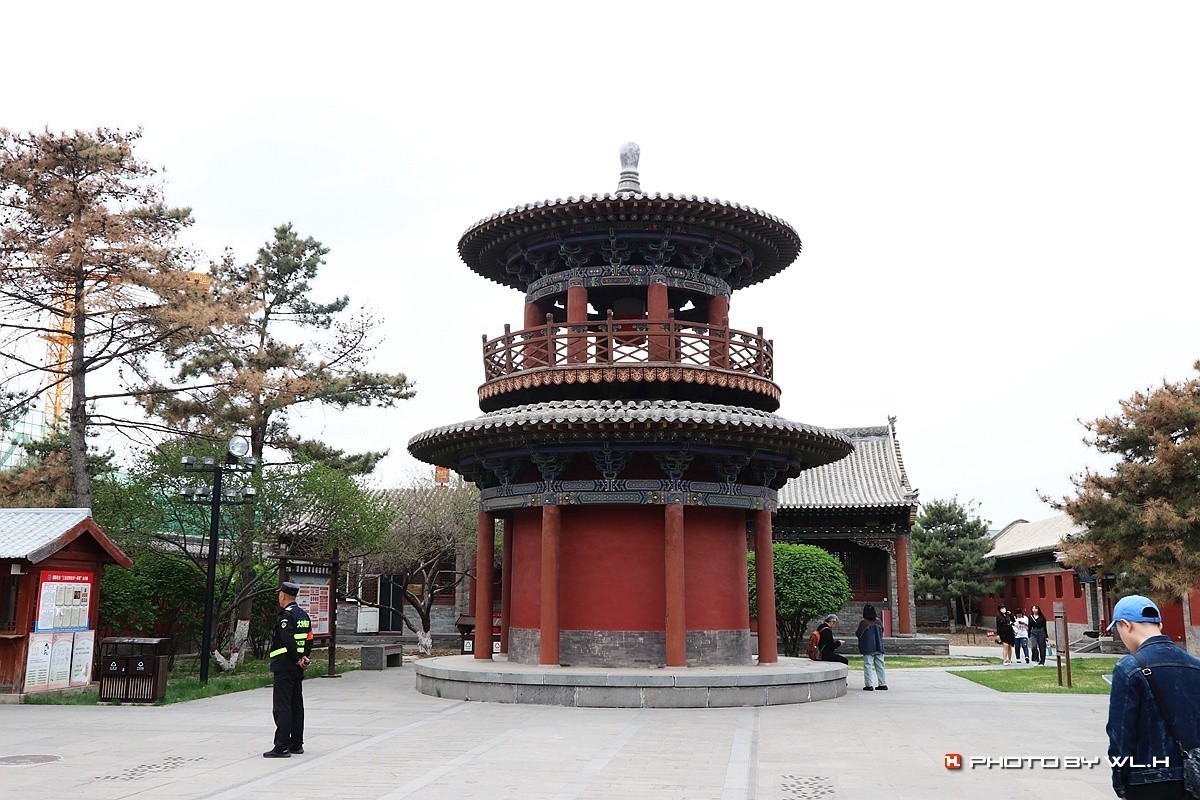 晋陕行——大同古城之法华寺、九龙壁和四牌楼