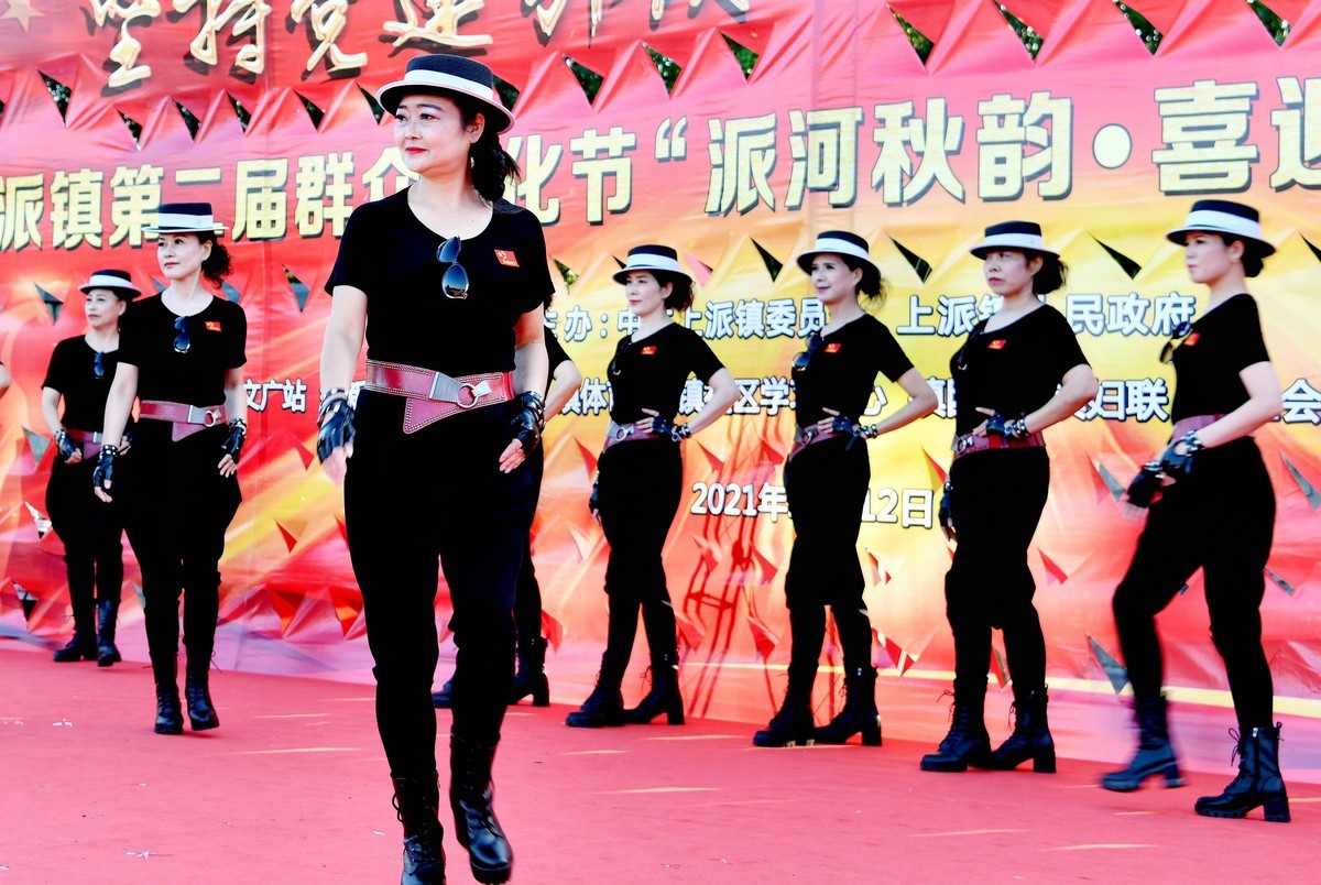 d850十24.120镜头拍的舞台走秀