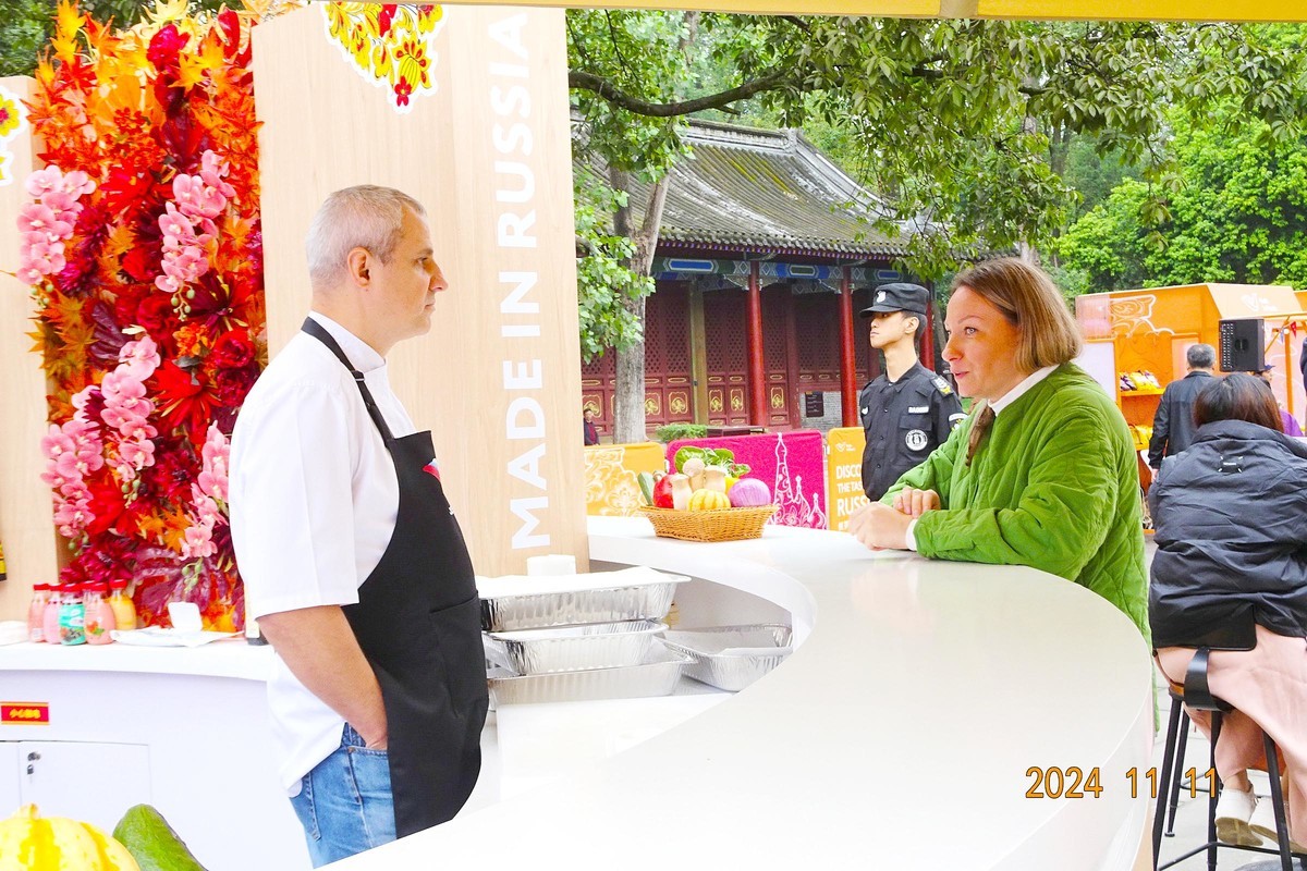 “俄罗斯食品文化节”成都站进行时